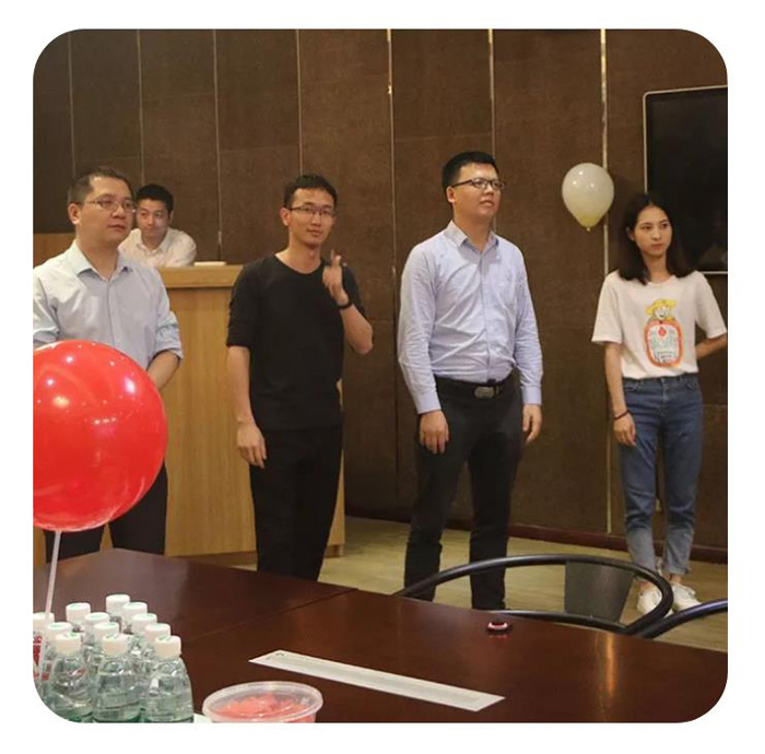 YH533388银河科技2019年第一季度生日会
